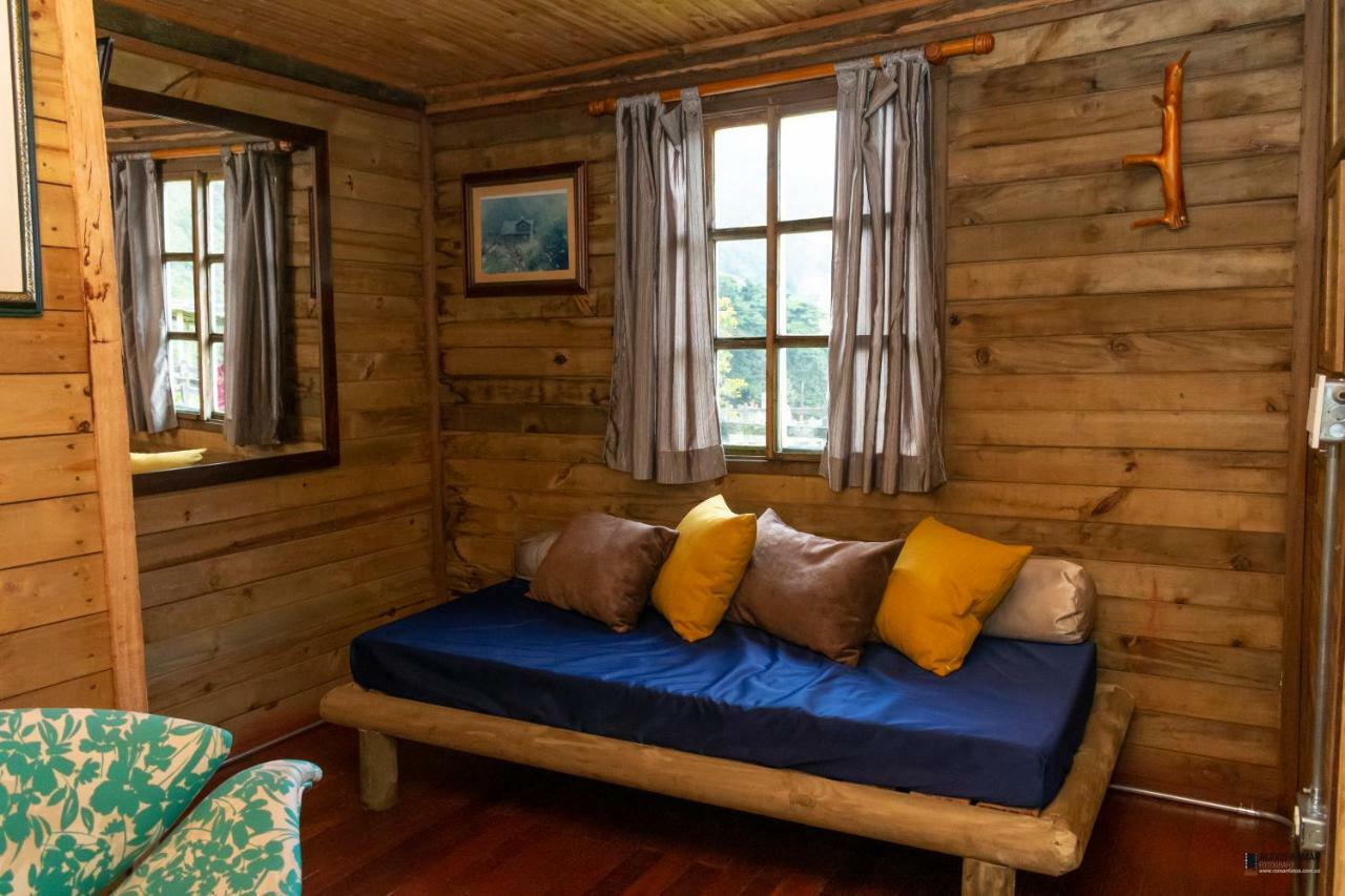 Palmas De Cocora Guest House Саленто Екстериор снимка